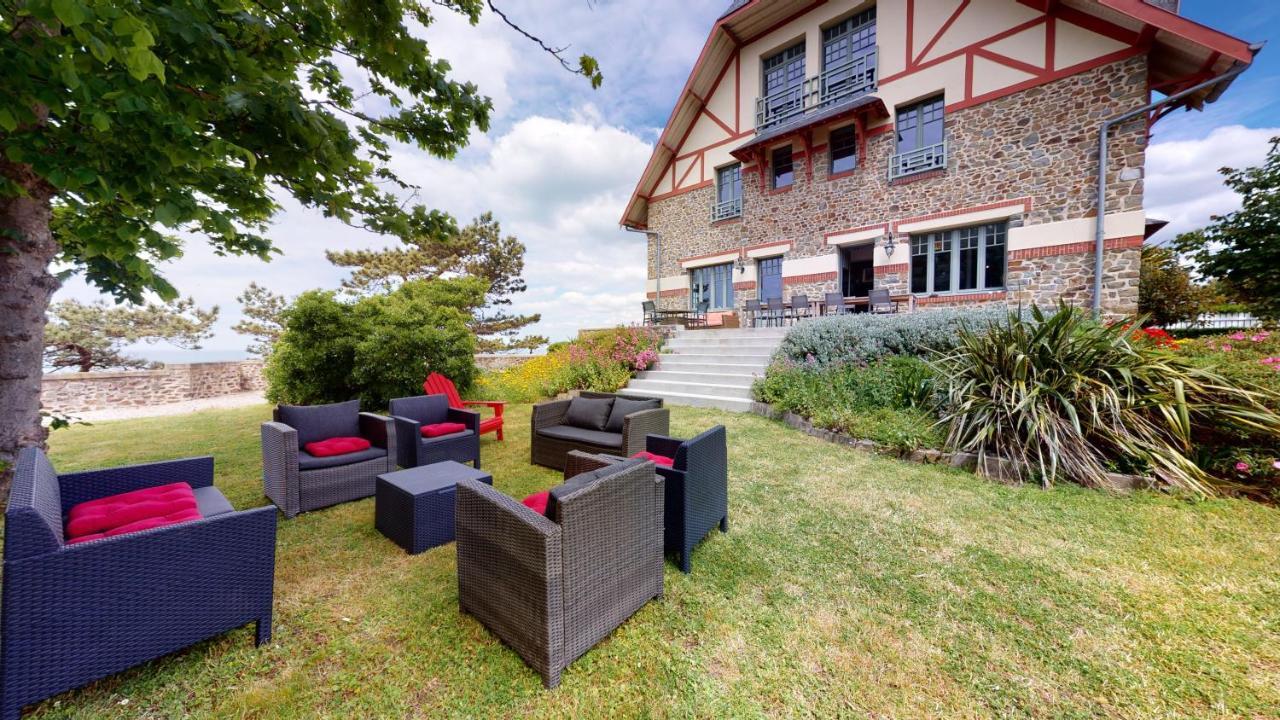 Les Roches Grises, Luxueuse Villa Face Mer, 4Etoiles, Spa Et Jardin Panoramique, Societe La Clef Decampグランビル エクステリア 写真