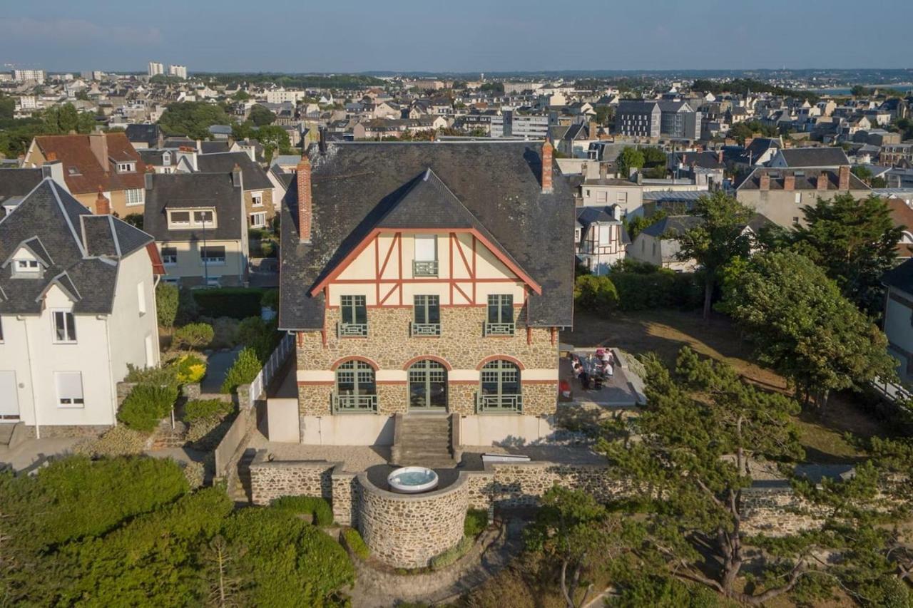 Les Roches Grises, Luxueuse Villa Face Mer, 4Etoiles, Spa Et Jardin Panoramique, Societe La Clef Decampグランビル エクステリア 写真